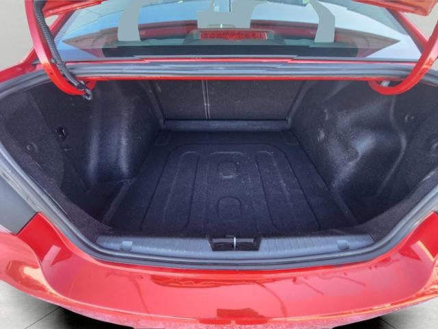 2015 Chevrolet Cruze 4dr Sdn Auto 1LT