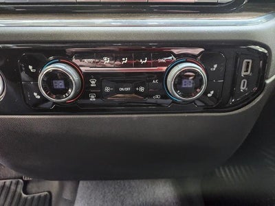 2024 Chevrolet Silverado 1500 4WD CREW CAB 147 LT W/2FL **HEATED FRONT SEATS**REMOTE START**DUAL CLIMATE CONTROL**