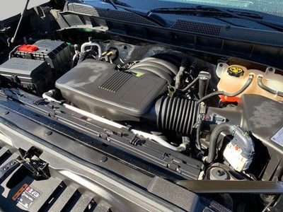 2019 Chevrolet Silverado 1500 4WD Crew Cab 147 Custom