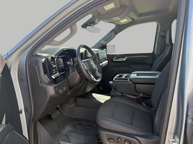2024 Chevrolet Silverado 1500 4WD Crew Cab 147 LT w/1LT