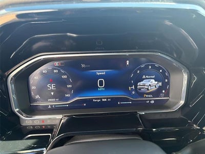 2024 Chevrolet Silverado 1500 4WD Crew Cab 147 LT w/1LT