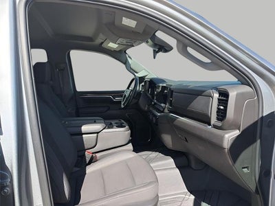 2024 Chevrolet Silverado 1500 4WD Crew Cab 147 LT w/1LT