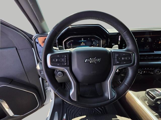 2023 Chevrolet Silverado 1500 4WD Crew Cab 147 RST