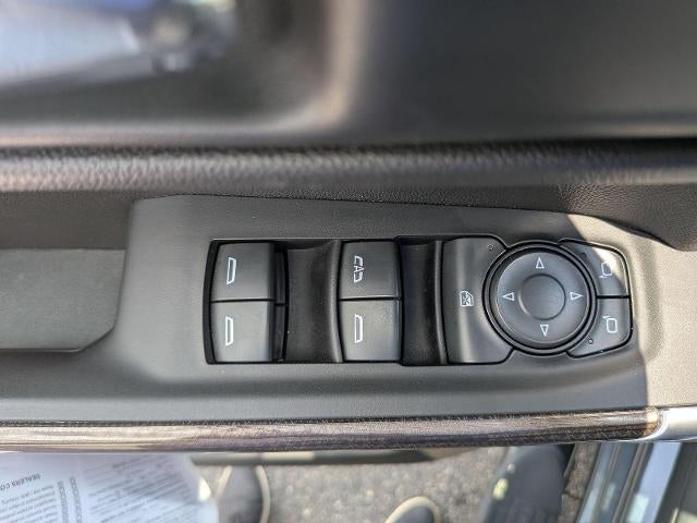 2022 Chevrolet Silverado 1500 LTD 4WD Crew Cab 147 RST
