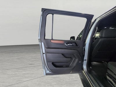 2025 GMC Yukon XL 4WD 4DR DENALI **HEATED FRONT & REAR SEATS**HD SURROUND VISION**ADAPTIVE CRUISE CONTROL**