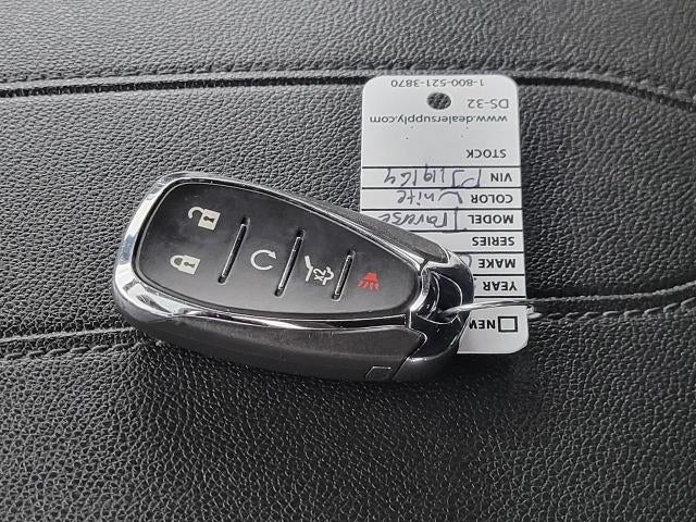 2023 Chevrolet Traverse AWD 4DR LT CLOTH W/1LT **UNIVERSAL HOME REMOTE**WIRELESS APPLE CARPLAY/ANDROID AUTO**PASSIVE ENTRY**