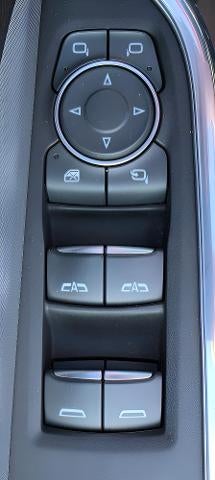 2021 Cadillac XT4 FWD 4dr Premium Luxury
