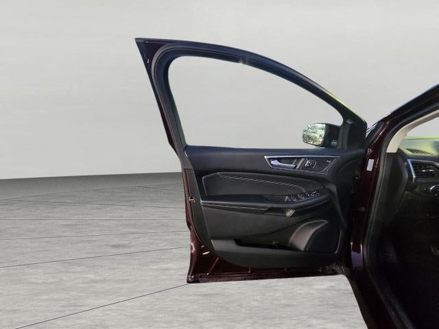 2024 Ford Edge TITANIUM AWD **HANDS FREE LIFTGATE**WIRELESS CHARGING PAD**RAIN-SENSING WIPERS**