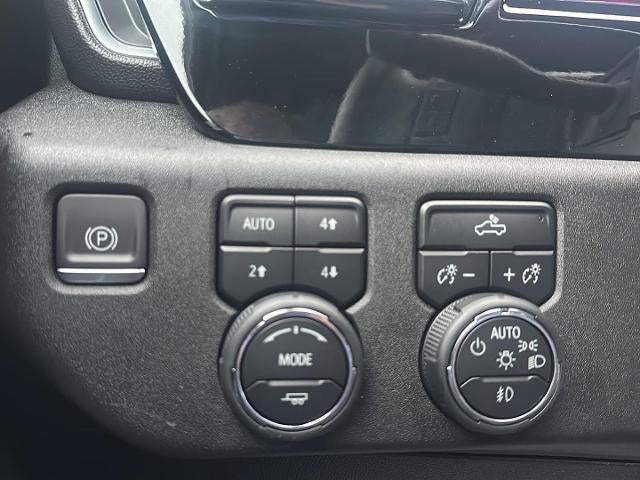 2023 Chevrolet Silverado 1500 4WD Crew Cab 147 RST