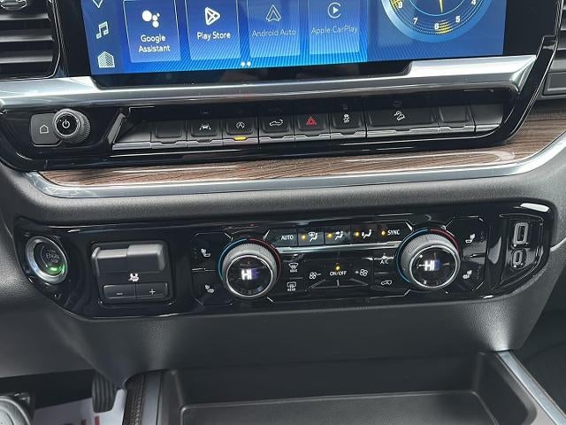 2023 Chevrolet Silverado 1500 4WD Crew Cab 147 RST
