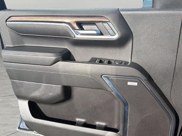 2023 Chevrolet Silverado 1500 4WD Crew Cab 147 RST