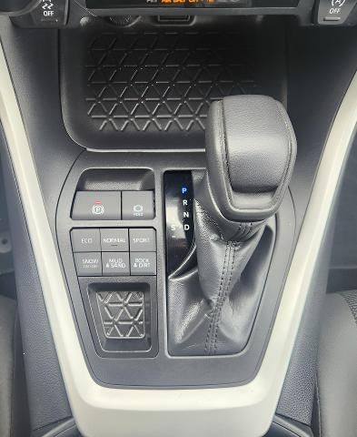 2024 Toyota RAV4 LE AWD