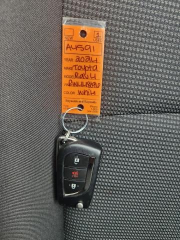 2024 Toyota RAV4 LE AWD