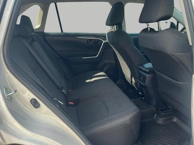 2022 Toyota RAV4 LE AWD
