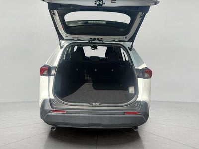 2022 Toyota RAV4 LE AWD