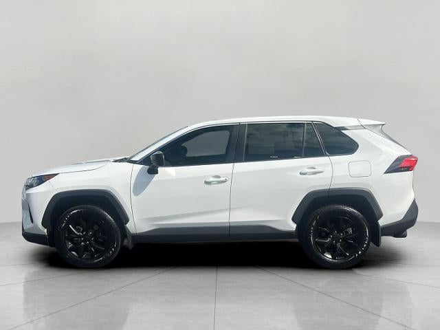 2022 Toyota RAV4 LE AWD
