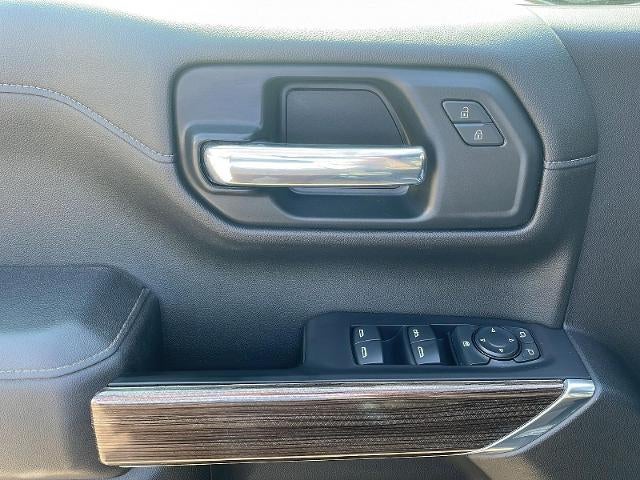 2020 Chevrolet Silverado 1500 4WD Crew Cab 147 RST