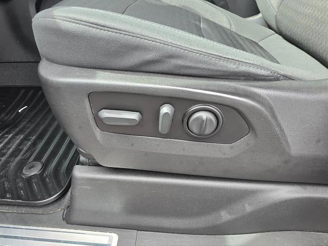 2022 Chevrolet Silverado 1500 LTD 4WD Crew Cab 147 RST