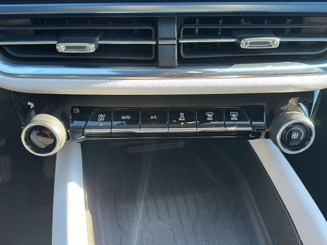 2024 Chevrolet Equinox EV 4dr LT w/2LT