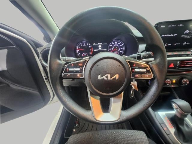 2024 Kia Forte LXS IVT **REMOTE KEYLESS ENTRY**BLIND SPOT COLLISION AVOIDANCE ASSIST**HEATED SIDE MIRRORS**