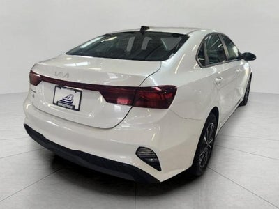 2024 Kia Forte LXS IVT **REMOTE KEYLESS ENTRY**BLIND SPOT COLLISION AVOIDANCE ASSIST**HEATED SIDE MIRRORS**