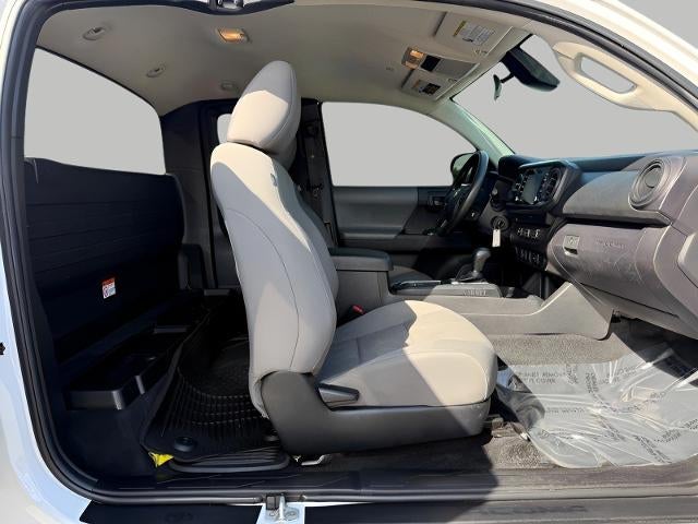 2022 Toyota Tacoma SR Access Cab 6' Bed I4 AT