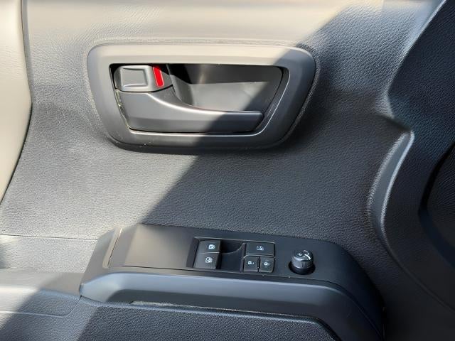 2022 Toyota Tacoma SR Access Cab 6' Bed I4 AT