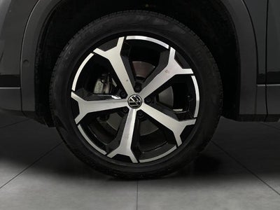 2026 Volkswagen Tiguan SE 4MOTION