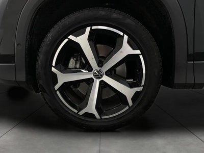 2026 Volkswagen Tiguan SE 4MOTION