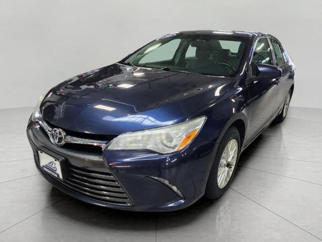 2016 Toyota Camry 4dr Sdn I4 Auto LE