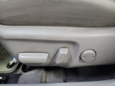 2016 Toyota Camry 4dr Sdn I4 Auto LE