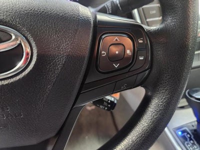 2016 Toyota Camry 4dr Sdn I4 Auto LE