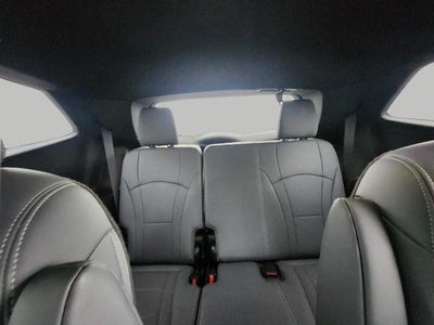 2023 Buick Enclave AWD 4DR ESSENCE **GARAGE DOOR TRANSMITTER**HEATED FRONT SEATS**POWER SUNROOF**