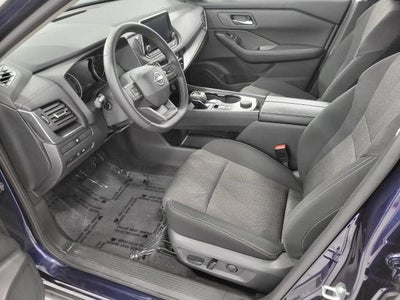 2025 Nissan Rogue AWD SV