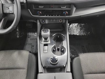 2025 Nissan Rogue AWD SV