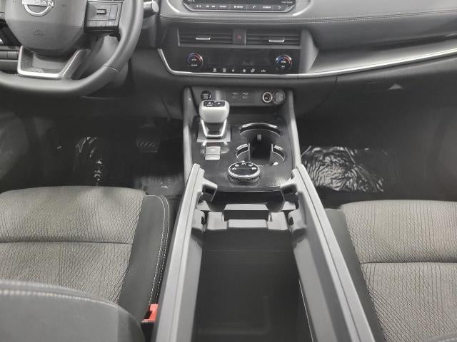 2025 Nissan Rogue AWD SV