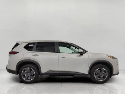2025 Nissan Rogue AWD SV