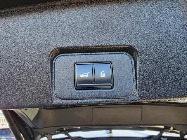 2025 Nissan Rogue AWD SV