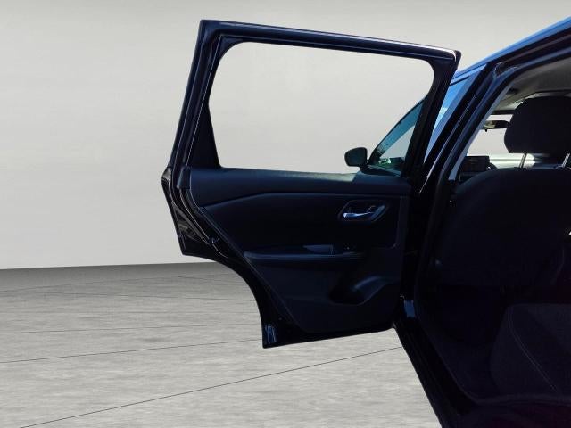 2025 Nissan Rogue AWD SV