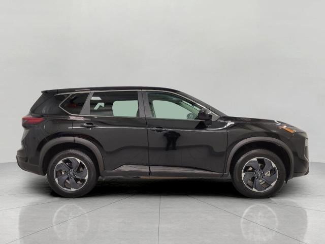 2025 Nissan Rogue AWD SV