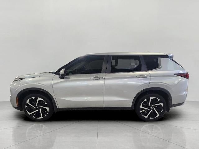2022 Mitsubishi Outlander SE S-AWC **HEATED FRONT SEATS**ADAPTIVE CRUISE**FRONT WIPER DE-ICER**