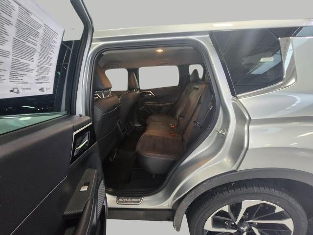 2022 Mitsubishi Outlander SE S-AWC **HEATED FRONT SEATS**ADAPTIVE CRUISE**FRONT WIPER DE-ICER**