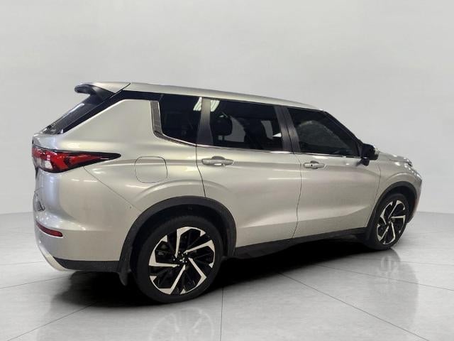 2022 Mitsubishi Outlander SE S-AWC **HEATED FRONT SEATS**ADAPTIVE CRUISE**FRONT WIPER DE-ICER**