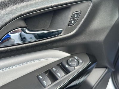 2025 Chevrolet Trax FWD 4dr LT