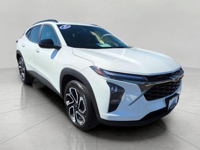 2025 Chevrolet Trax RS